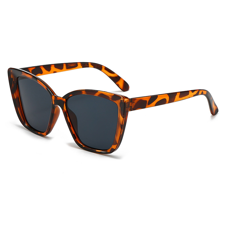 Retro Leopard Cat Eye Sunglass - Street Fashion Photoshoot ulasan dan harga