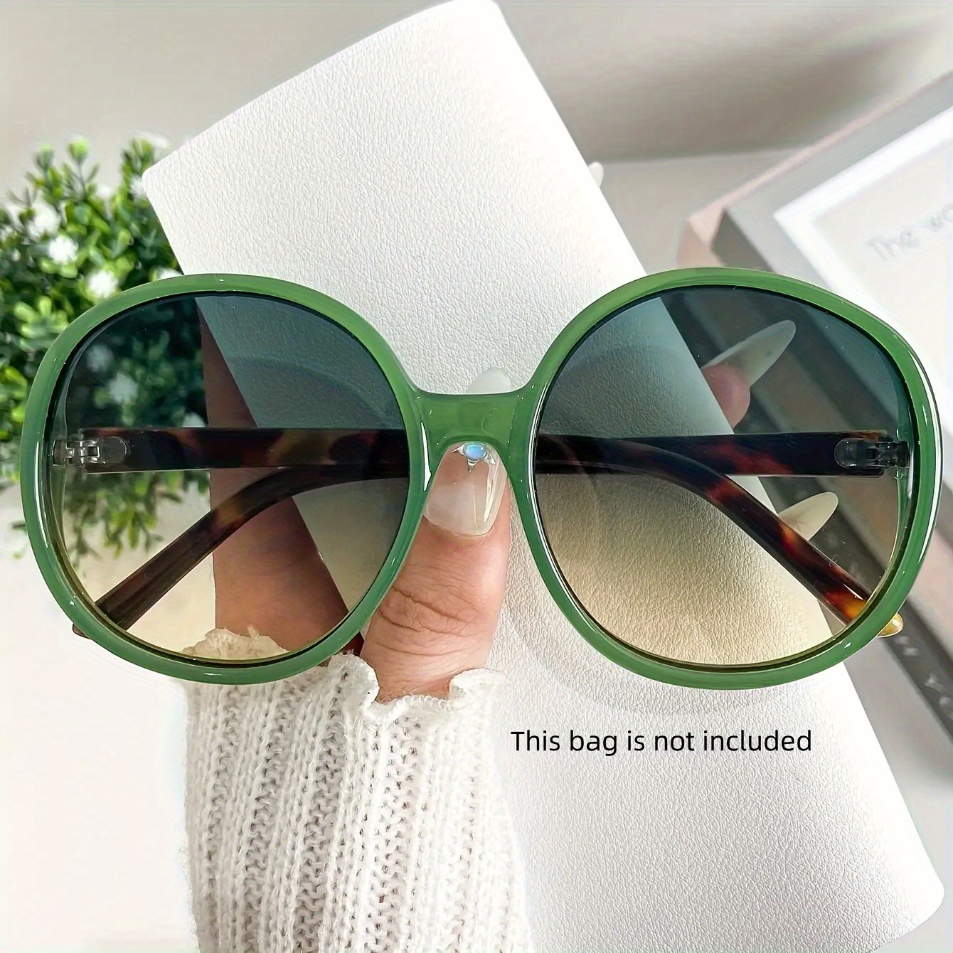 Oversized Retro Circular Glass - Urban Street Fashion Photography ulasan dan harga