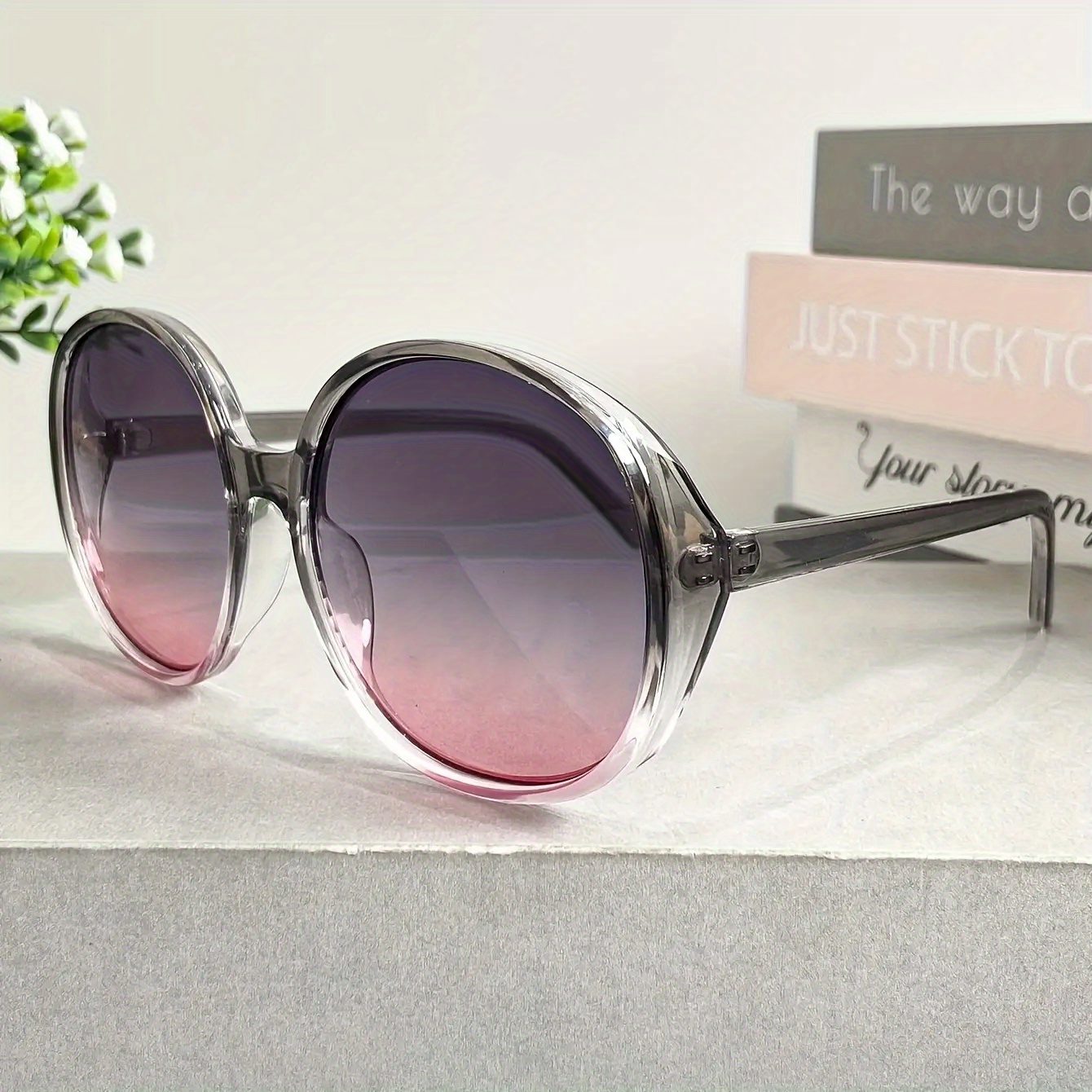 Oversized Retro Circular Glass - Urban Street Fashion Photography ulasan dan harga