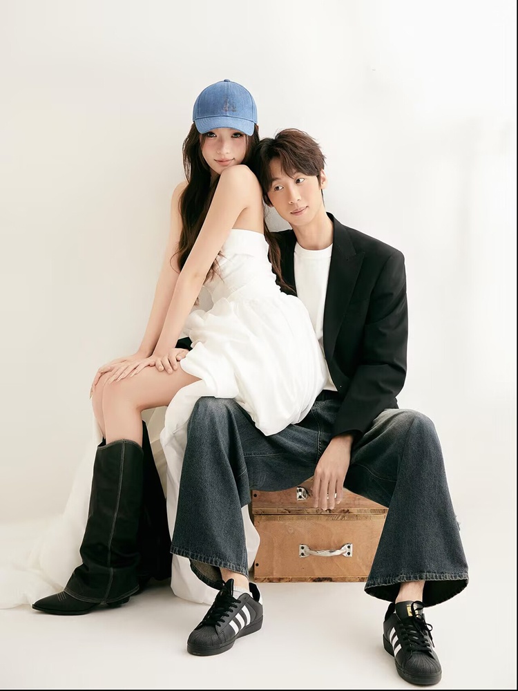 Fashionable Street Style Photo - Street Fashion Photoshoot ulasan dan harga