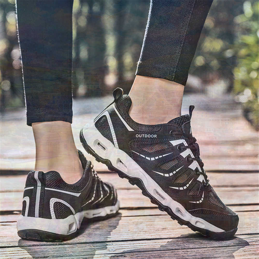 Sumer Round Tip Silver Sneaker - Street Fashion Walk ulasan dan harga