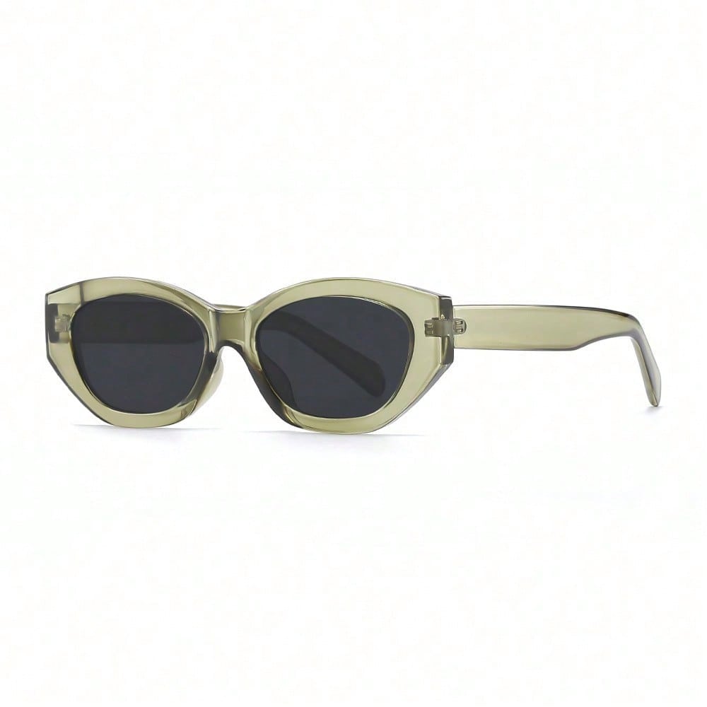 Pair Of Women's Retro Cat-Eye  - Street Fashion Photoshoot ulasan dan harga
